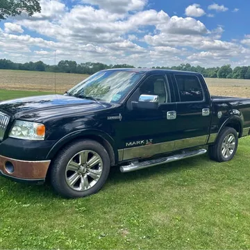 2007 Lincoln Mark LT Pickup 4D 5 1/2 ft