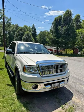 2007 Lincoln Mark LT