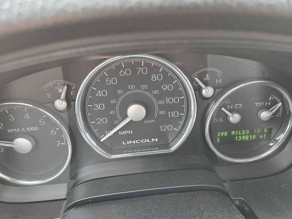 2007 Lincoln Mark LT - Image 7 of 13