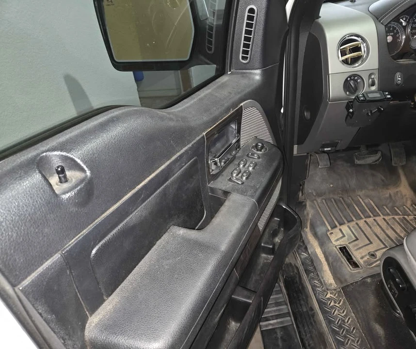 2007 Lincoln Mark LT - Image 4 of 13