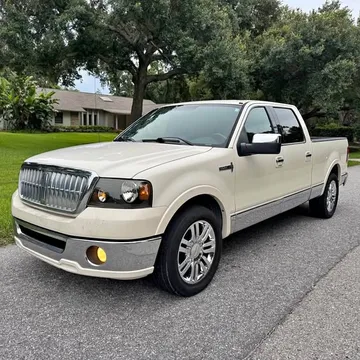 2007 Lincoln Mark LT Pickup 4D 6 1/2 ft