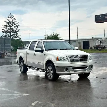 2007 Lincoln Mark LT Pickup 4D 6 1/2 ft