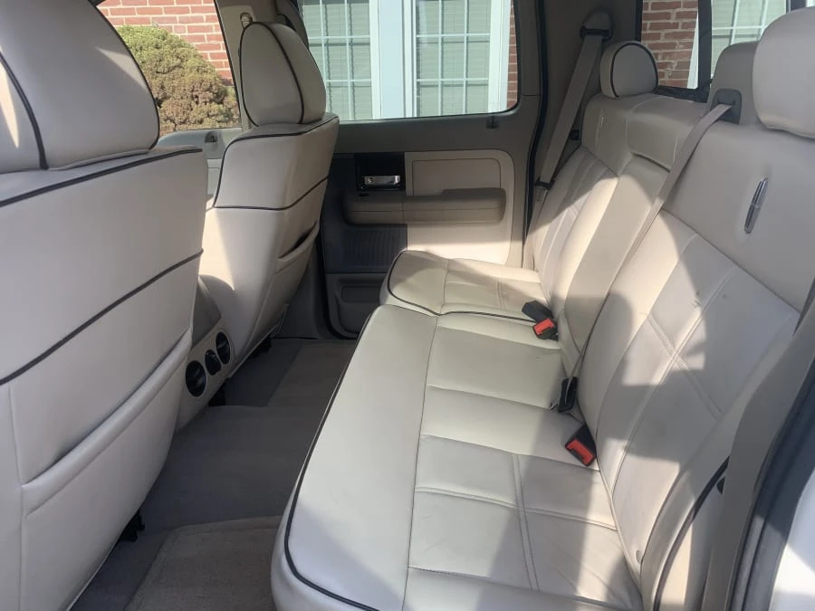 2007 Lincoln Mark LT - Image 5 of 8