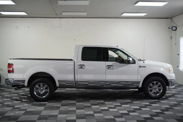 2007 Lincoln Mark LT - Image 7 of 20