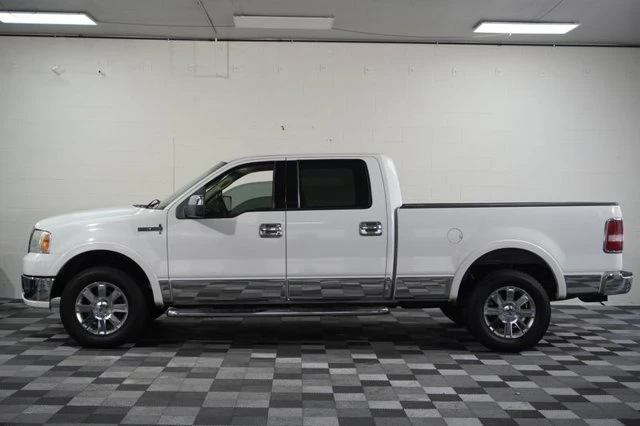 2007 Lincoln Mark LT - Image 2 of 20