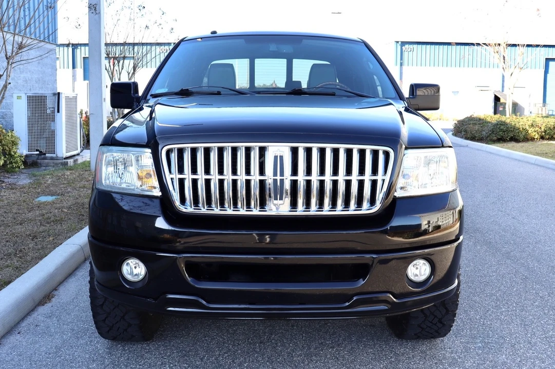 2007 Lincoln Mark LT - Image 7 of 21