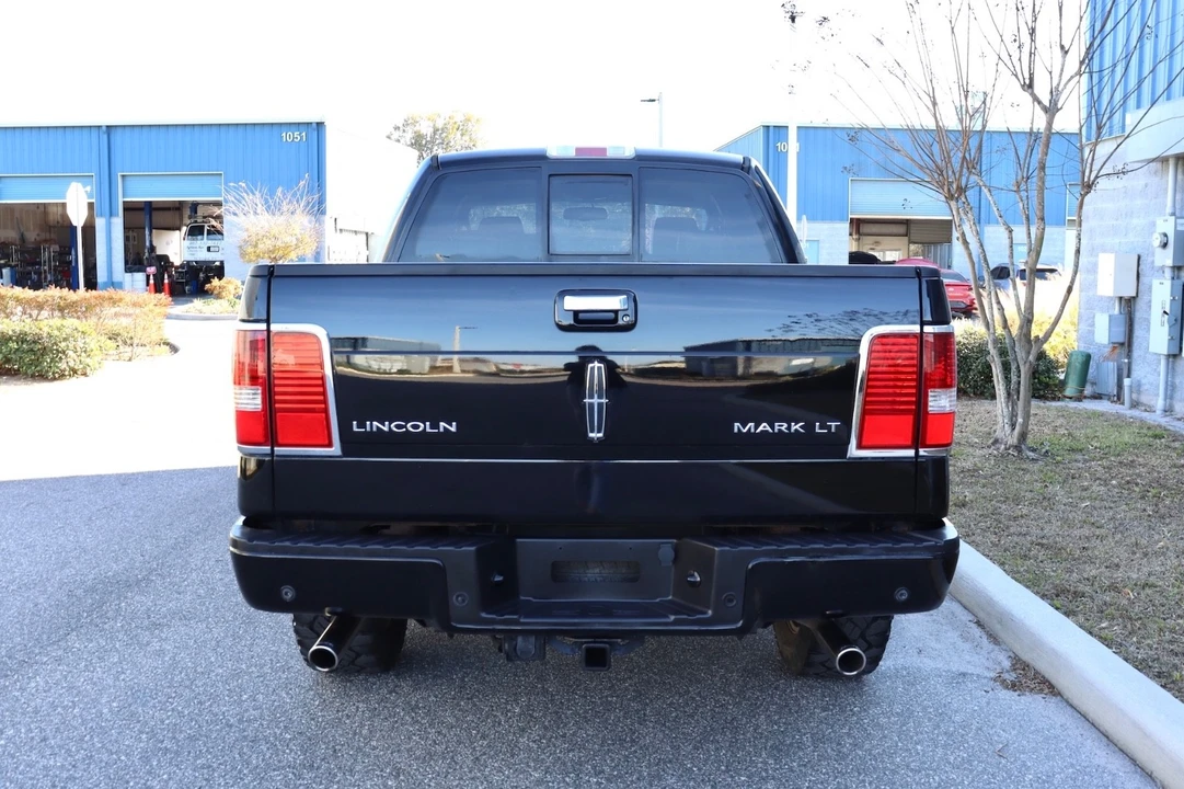 2007 Lincoln Mark LT - Image 4 of 21