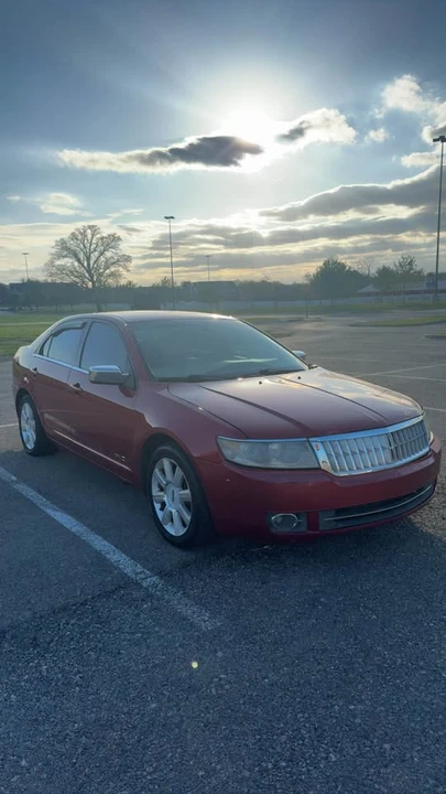 2007 Lincoln MKZ - Image 2 of 10