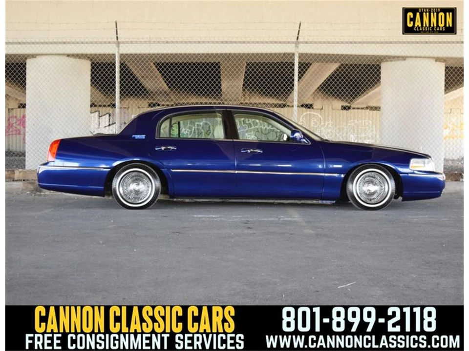 2007 Lincoln Town Car - Image 10 of 31