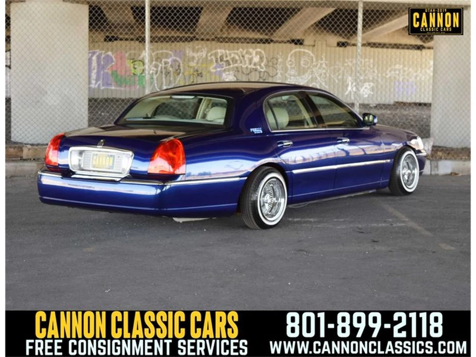 2007 Lincoln Town Car - Image 12 of 31