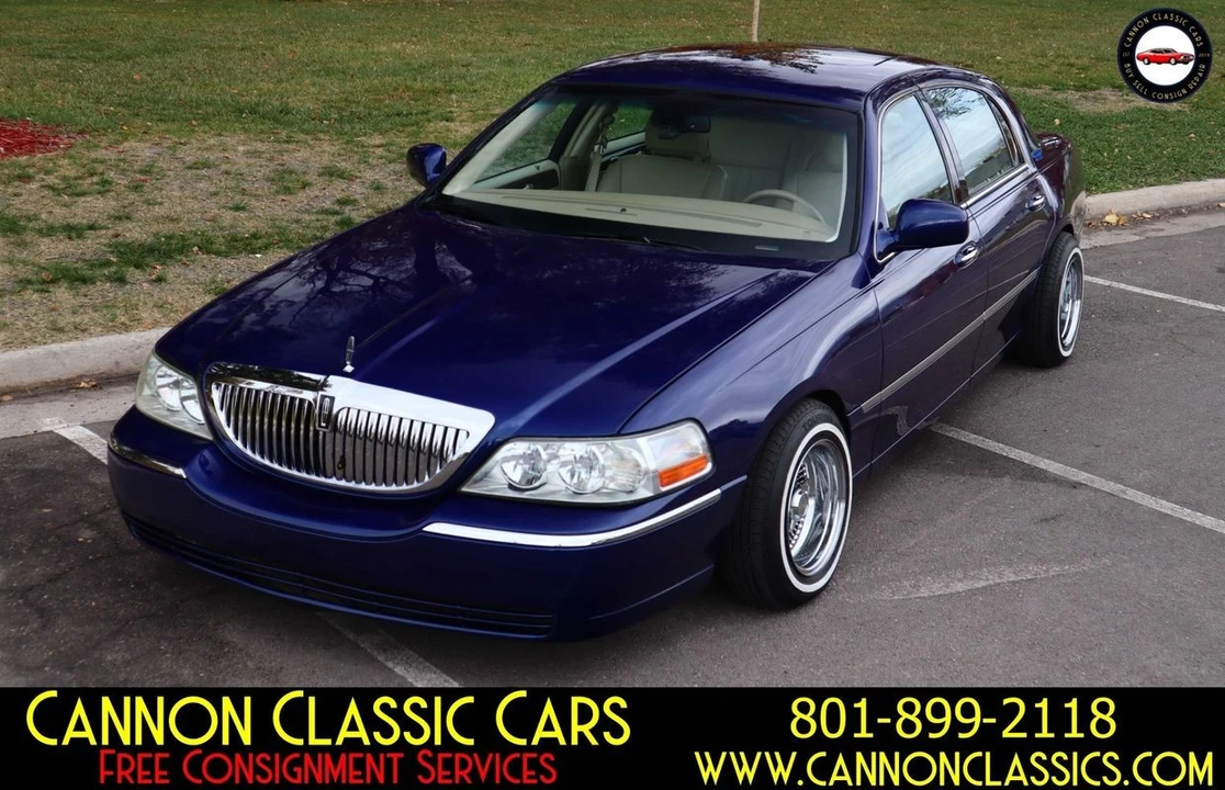 2007 Lincoln Town Car - Image 4 of 21