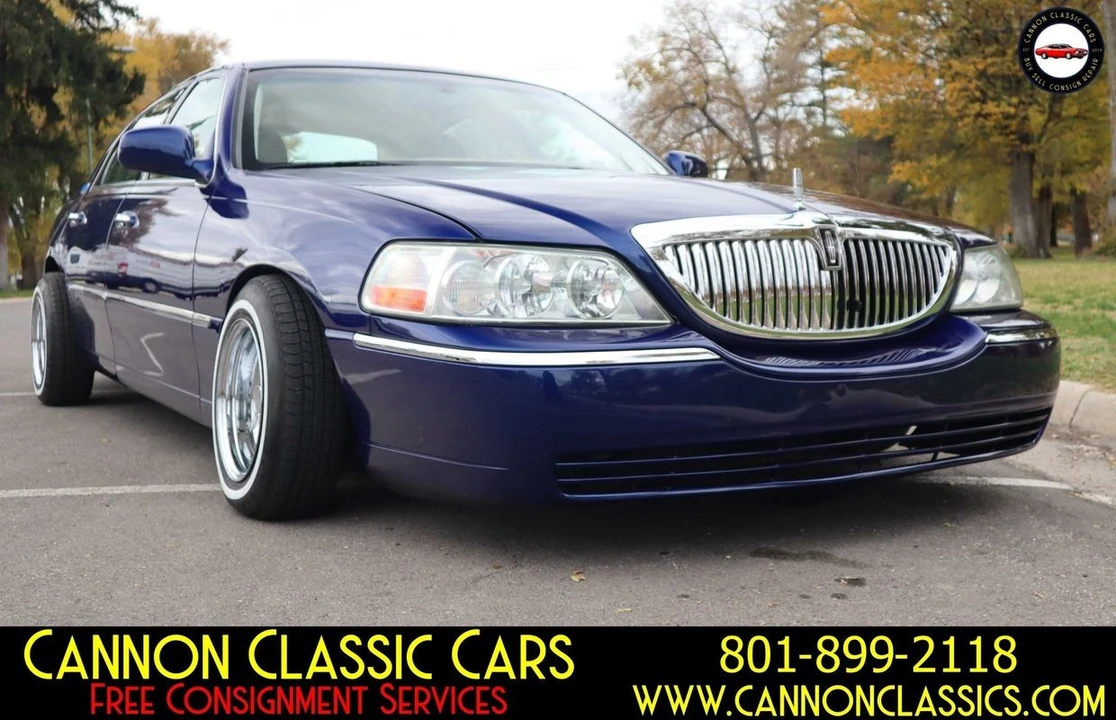 2007 Lincoln Town Car - Image 7 of 21