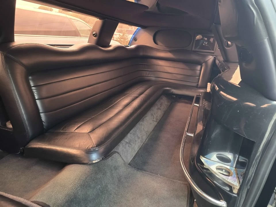 2007 Lincoln Town Car - Image 6 of 13