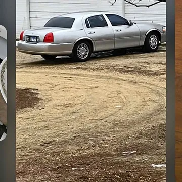 2007 Lincoln Town Car Signature Limited