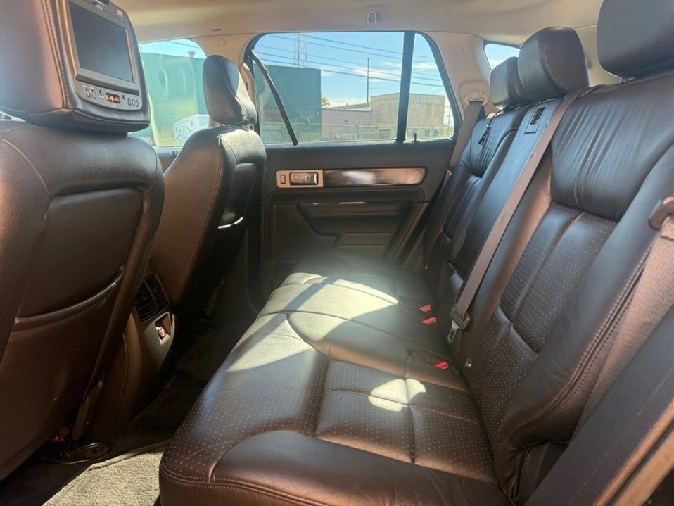 2007 Lincoln MKX - Image 11 of 16