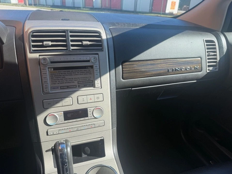 2007 Lincoln MKX - Image 14 of 16