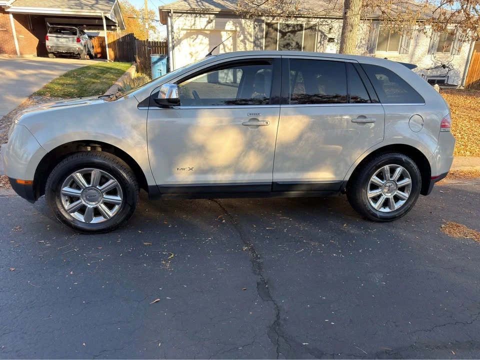 2007 Lincoln MKX - Image 2 of 13