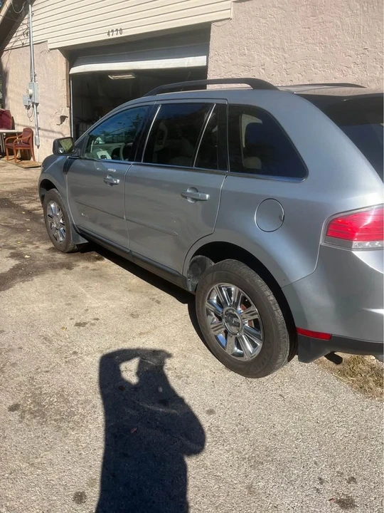 2007 Lincoln MKX - Image 2 of 5