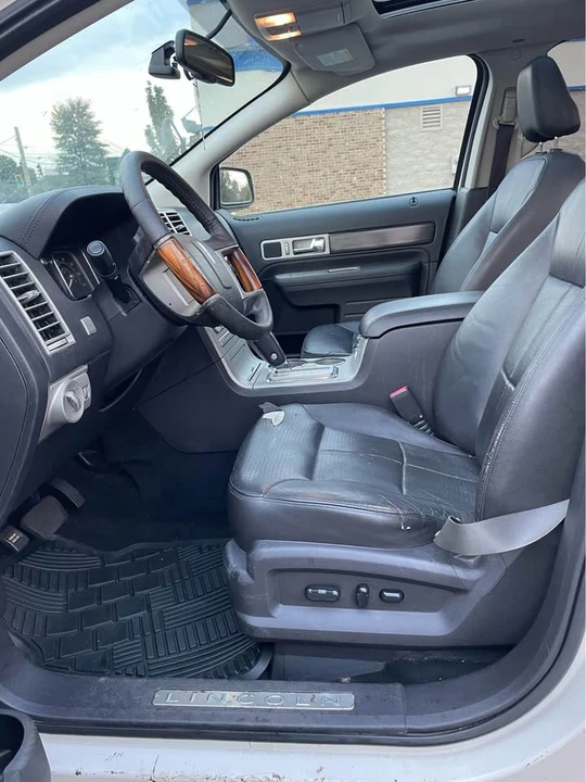 2007 Lincoln MKX - Image 10 of 18
