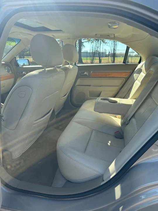 2007 Lincoln MKZ - Image 16 of 20