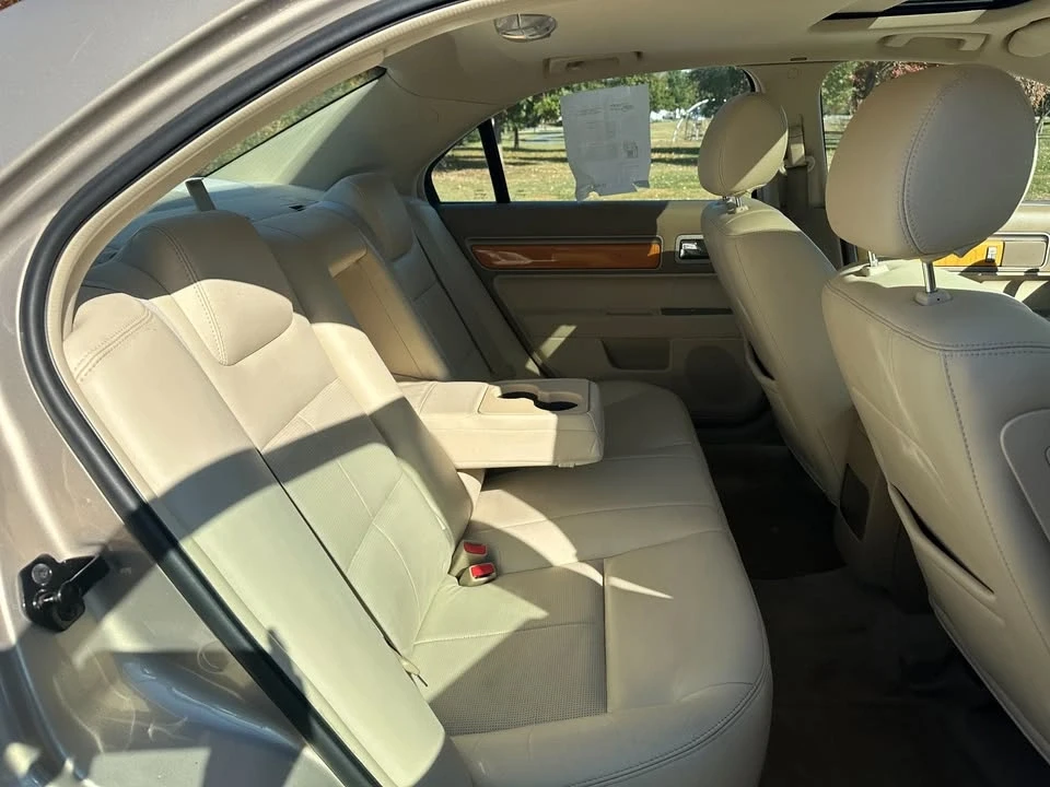 2007 Lincoln MKZ - Image 14 of 20