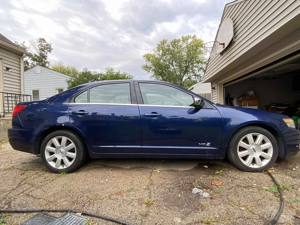 2007 Lincoln MKZ - Image 2 of 12
