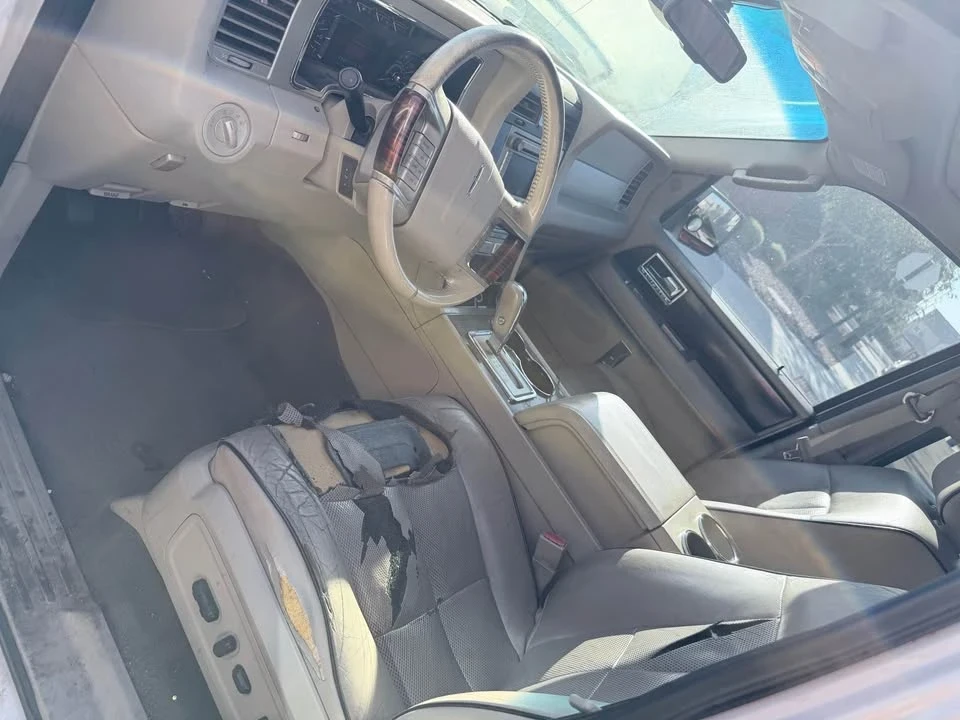 2007 Lincoln Navigator 3rd Gen - Image 11 of 14