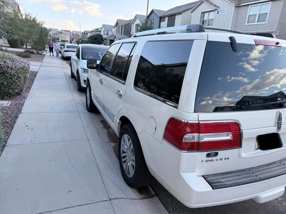 2007 Lincoln Navigator 3rd Gen - Image 5 of 14