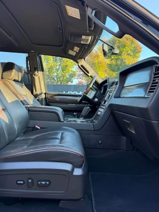 2007 Lincoln Navigator 3rd Gen - Image 20 of 20