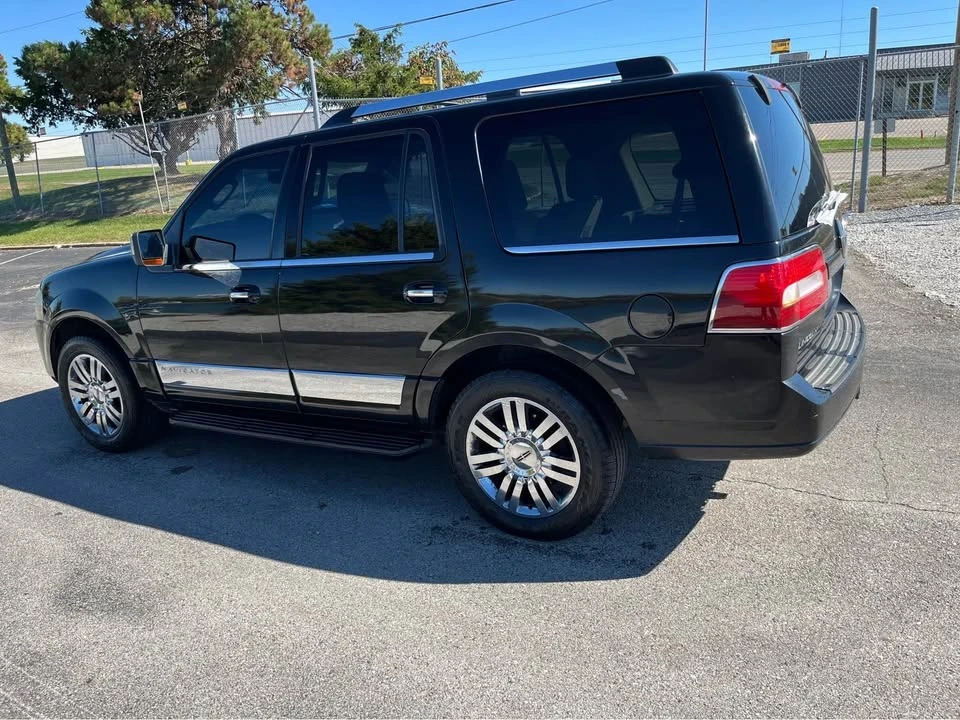 2007 Lincoln Navigator 3rd Gen - Image 3 of 7