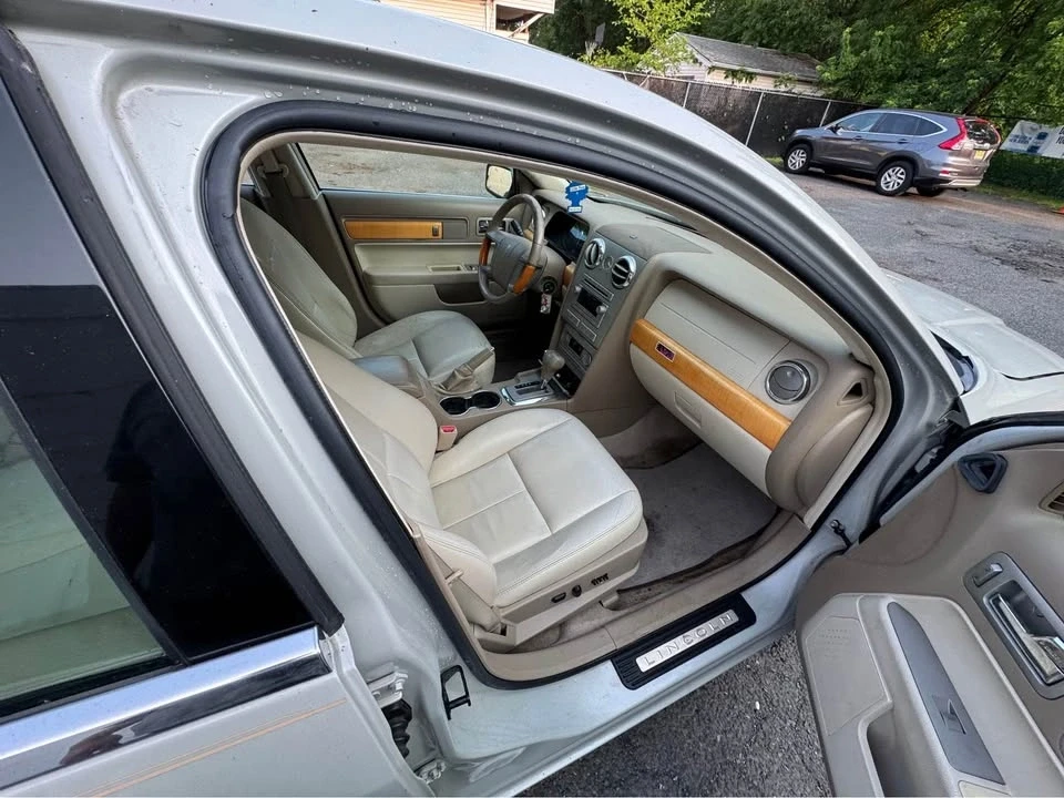 2007 Lincoln Zephyr - Image 12 of 20