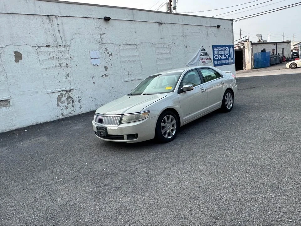 2007 Lincoln Zephyr - Image 2 of 20