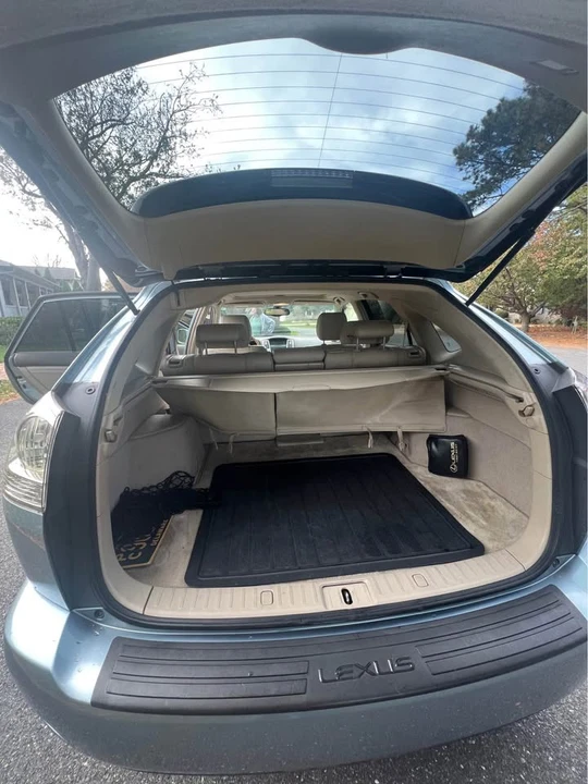 2007 Lexus RX 2nd Gen - Image 5 of 10