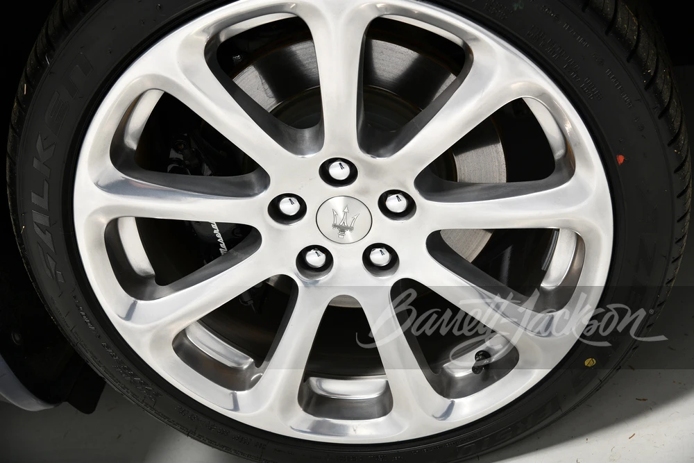 2007 Maserati Quattroporte 5th Gen - Image 10 of 24