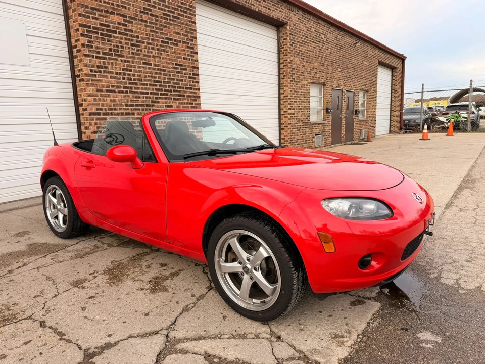 2007 Mazda NC MX-5 Miata - Image 11 of 18
