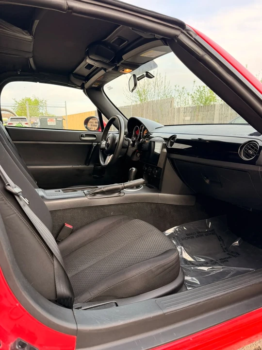 2007 Mazda NC MX-5 Miata - Image 17 of 18
