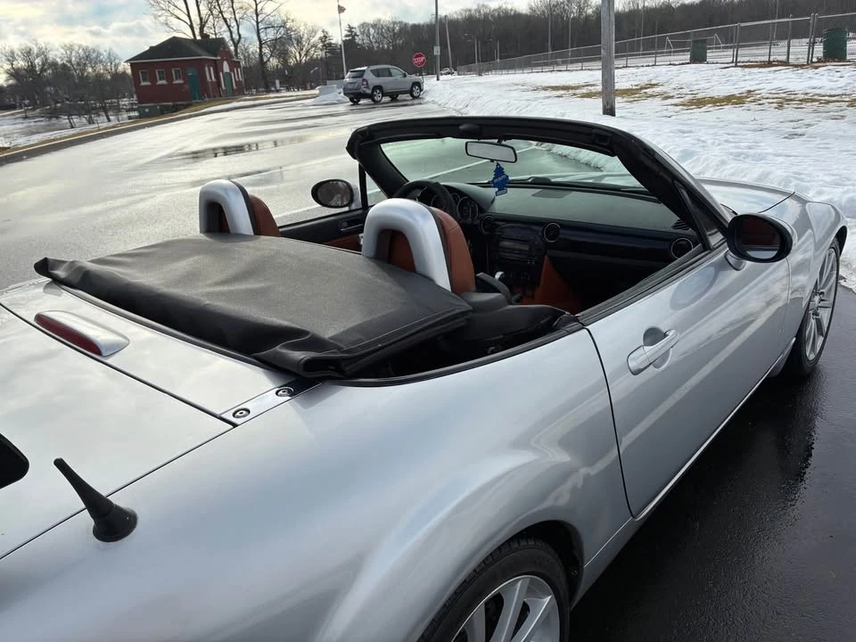 2007 Mazda NC MX-5 Miata - Image 8 of 10