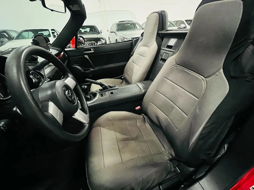 2007 Mazda NC MX-5 Miata - Image 22 of 31