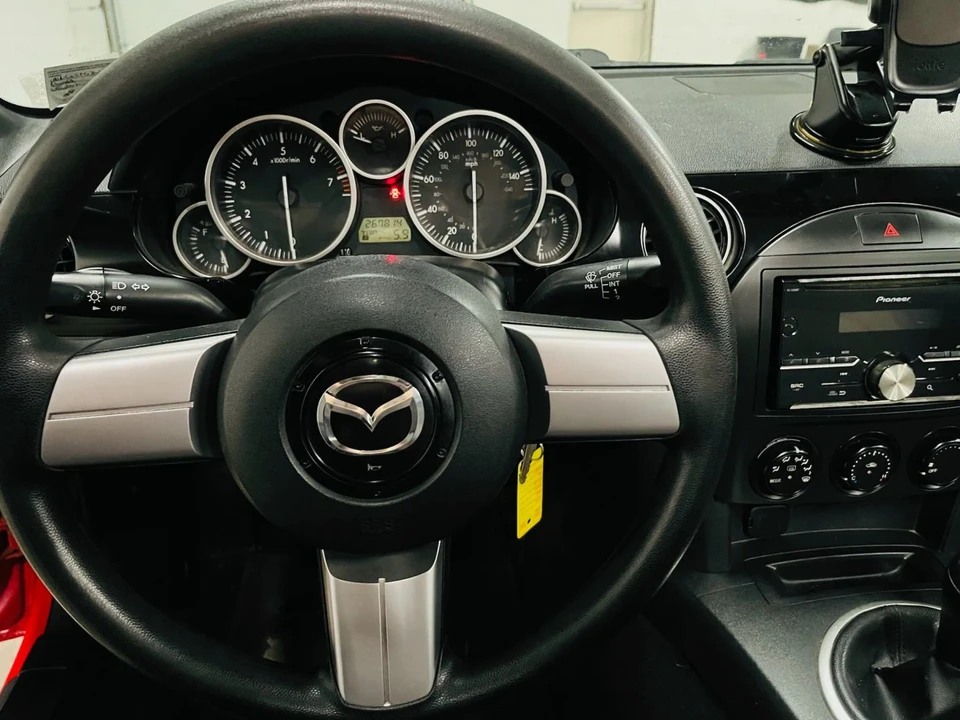 2007 Mazda NC MX-5 Miata - Image 13 of 31