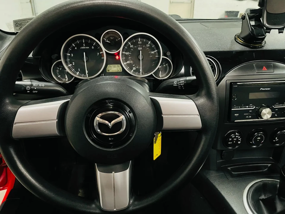 2007 Mazda NC MX-5 Miata - Image 24 of 31