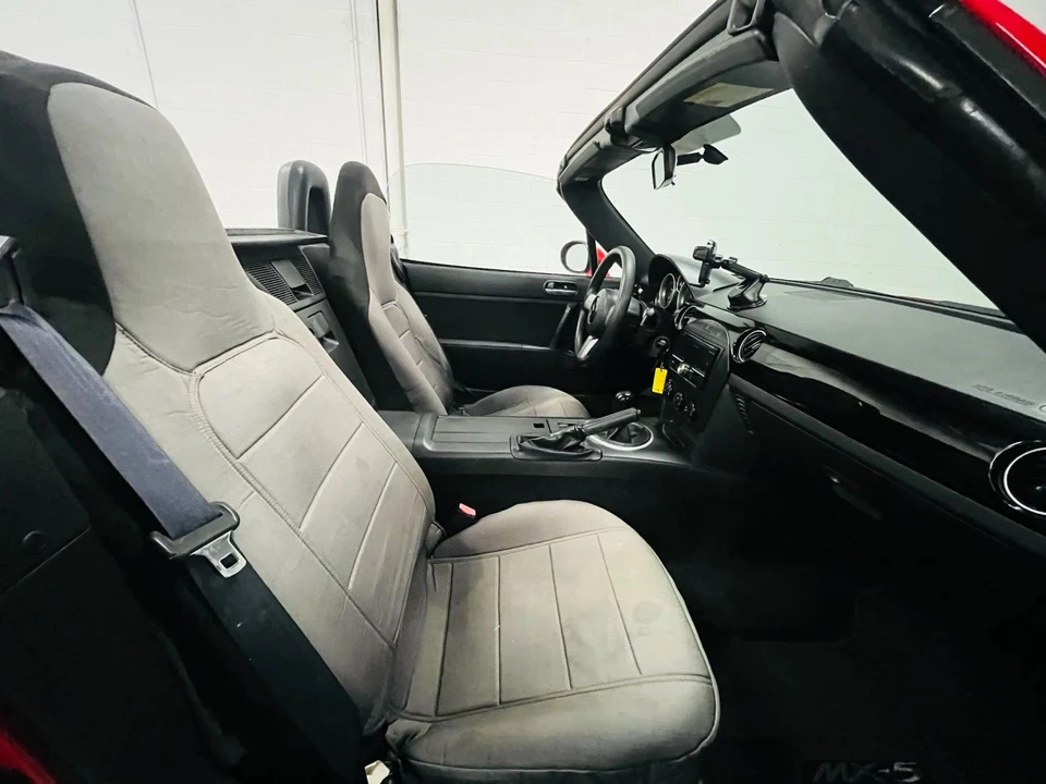 2007 Mazda NC MX-5 Miata - Image 9 of 31