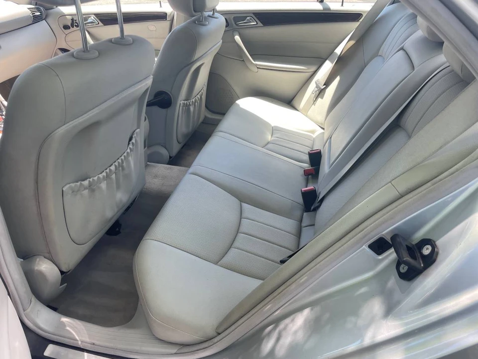 2007 Mercedes-Benz W203 C-Class - Image 12 of 15
