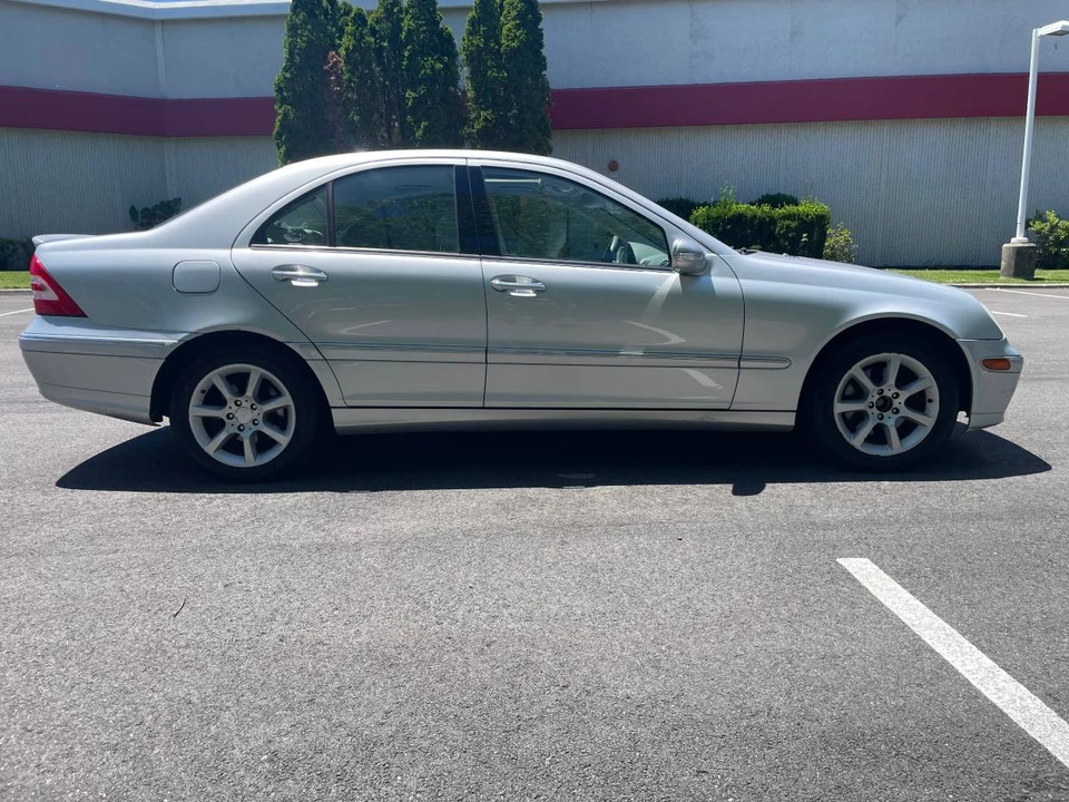 2007 Mercedes-Benz W203 C-Class - Image 6 of 15