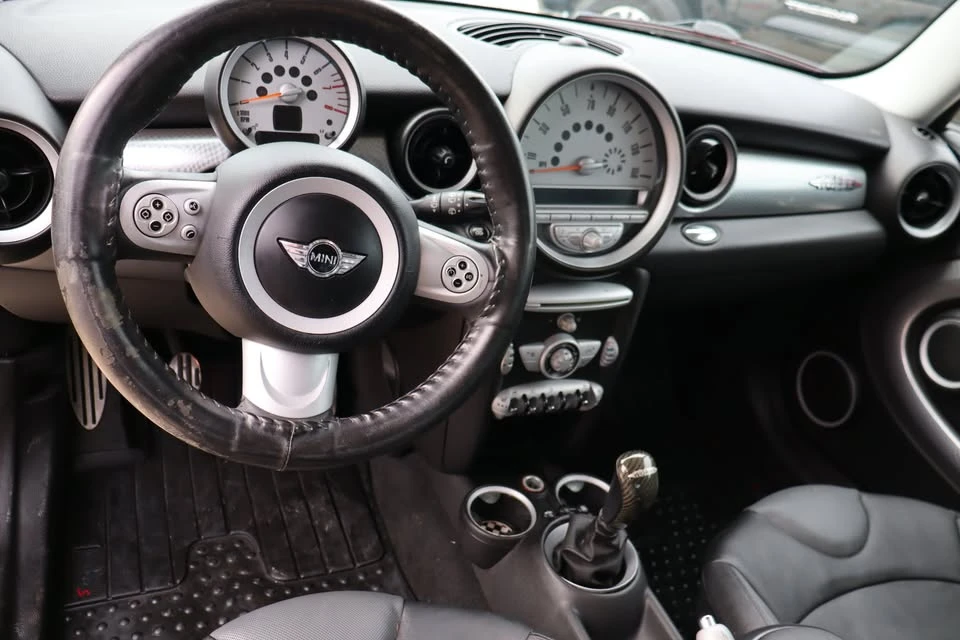 2007 Mini Mini John Cooper Works 1st Gen - Image 12 of 16
