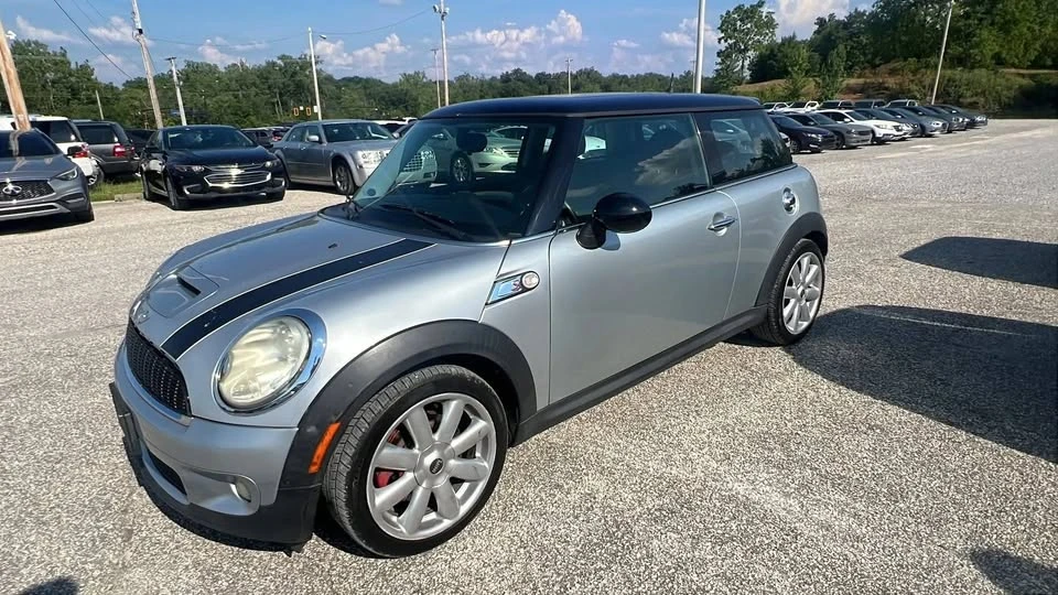 2007 Mini Mini 2nd Gen - Image 2 of 20