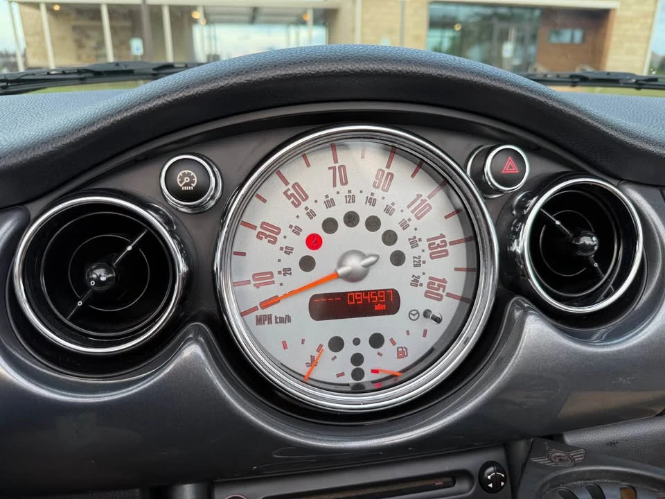 2007 Mini Mini 1st Gen - Image 14 of 19