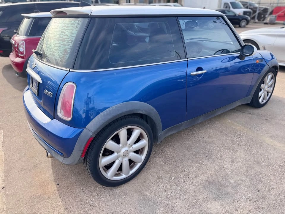 2007 Mini Mini 2nd Gen - Image 4 of 10