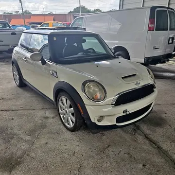 2007 MINI Cooper Hatchback 2D