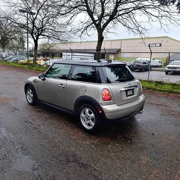 2007 MINI Cooper Hatchback 2D