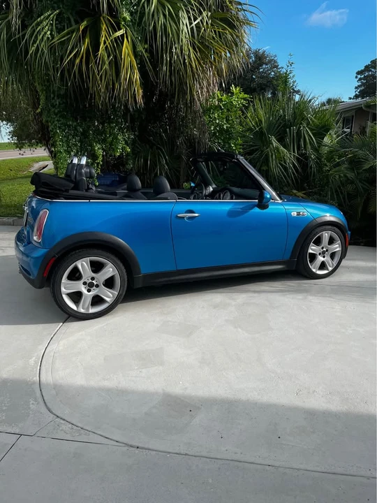 2007 Mini Mini 2nd Gen - Image 2 of 8